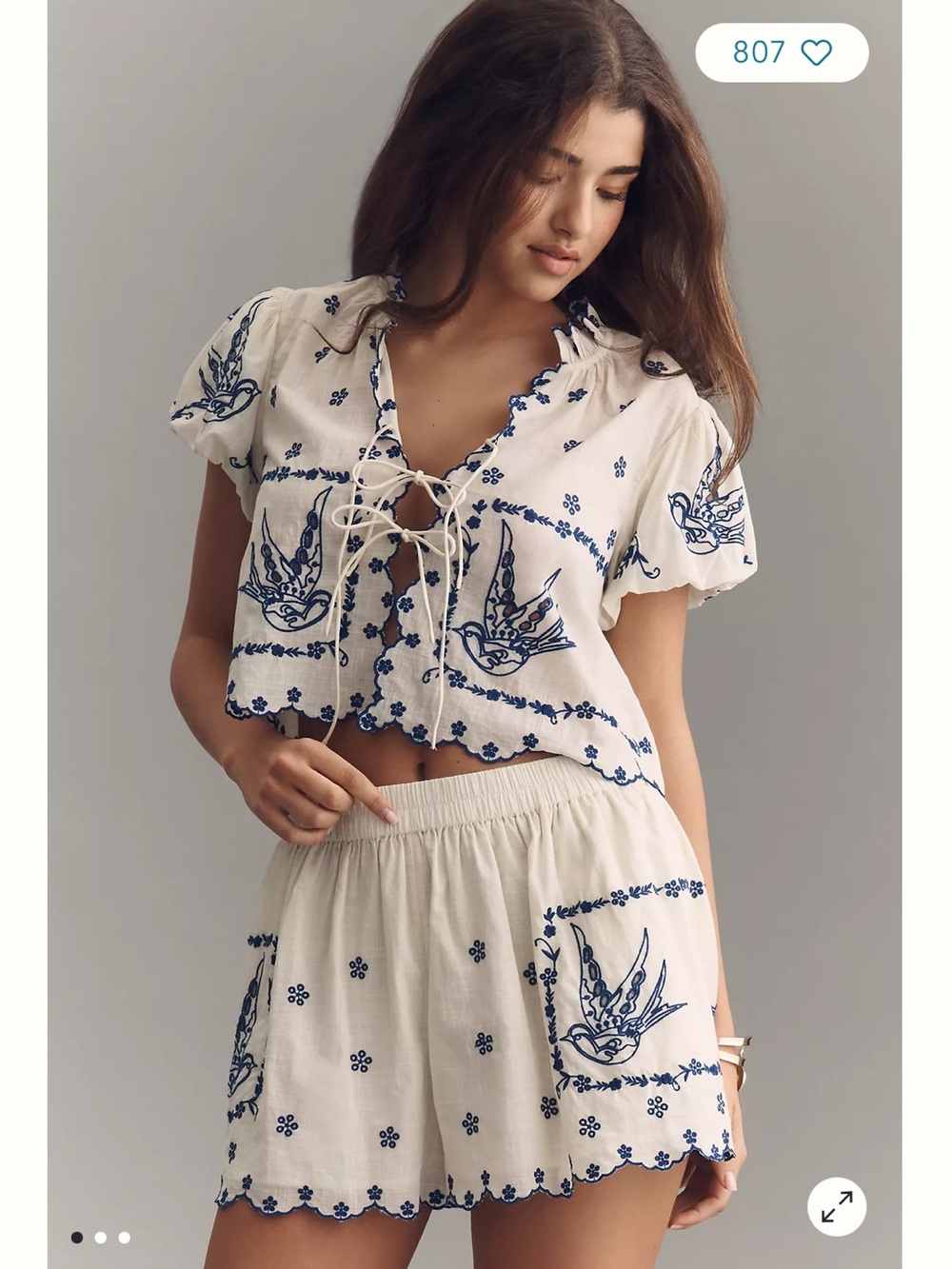 Anthropologie maeveEmbroidered Ivory Women's Shorts with Navy dainty Bird Accent - Picture 8 of 11